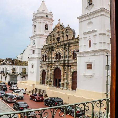 Plaza Catedral 104 - Apartment With A View To Plaza Catedral In Casco Cidade do Panamá Exterior foto